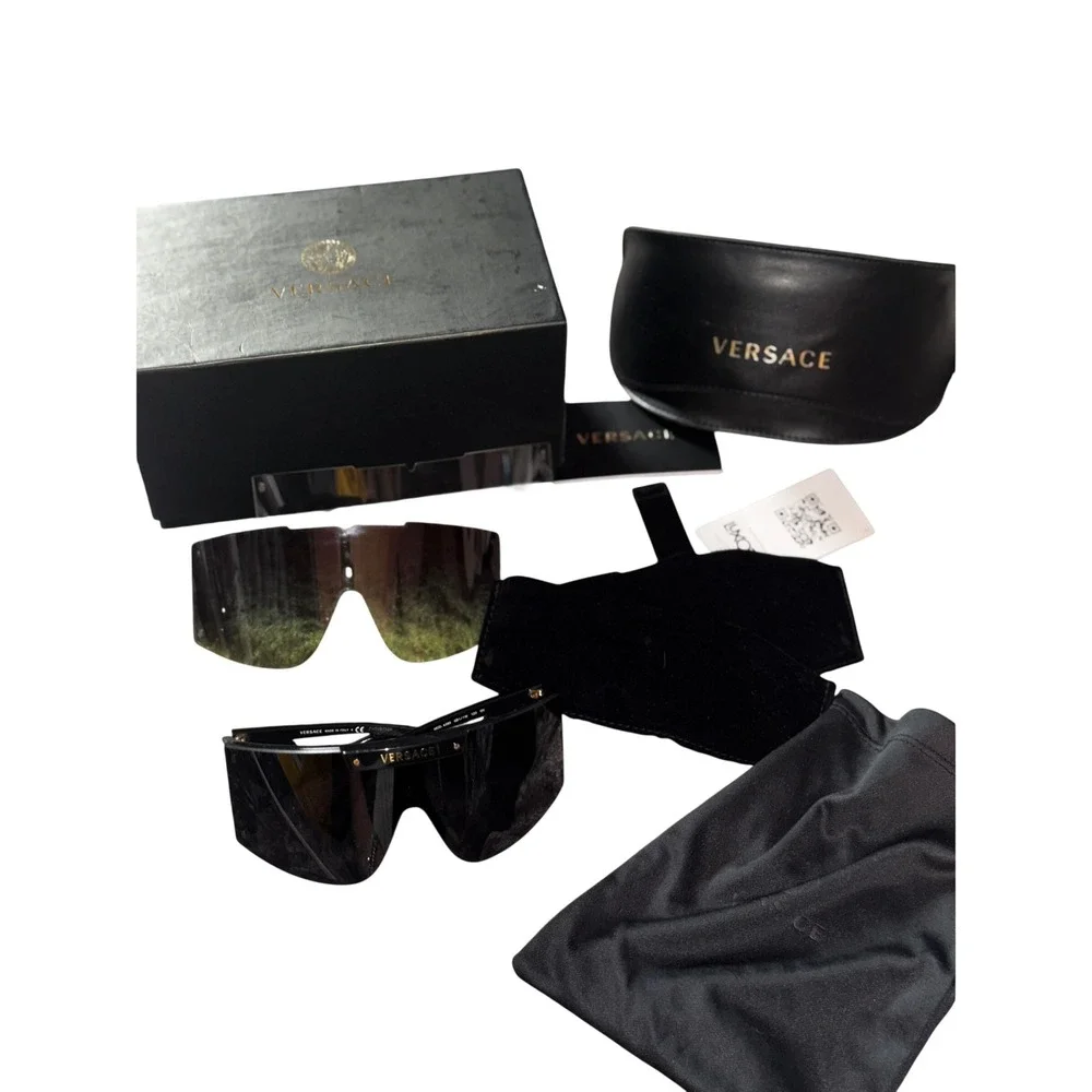 Black Versace VE4393 Sunglasses Buy Versace Eyewear Versace Ve 4393 - Black Sunglasses | Pre main image 4